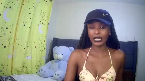 Snapshot of flirtyy_sheery chatting on 14, 10, 2025 sheery online show from 14, 10, 2025