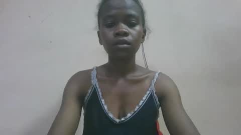 flora48230522373 online show from 23, 4, 2026