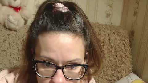 say meow and send tip  online show from 13, 1, 2025