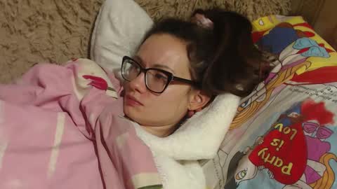 say meow and send tip  online show from 4, 2, 2025