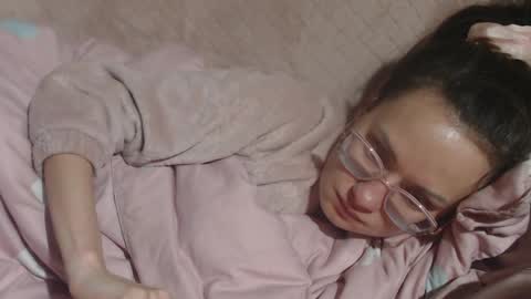 say meow and send tip  online show from 29, 3, 2026