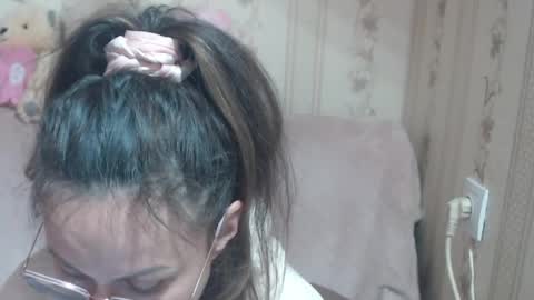 say meow and send tip  online show from 11, 4, 2026