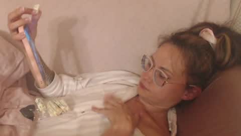 say meow and send tip  online show from 25, 6, 2026