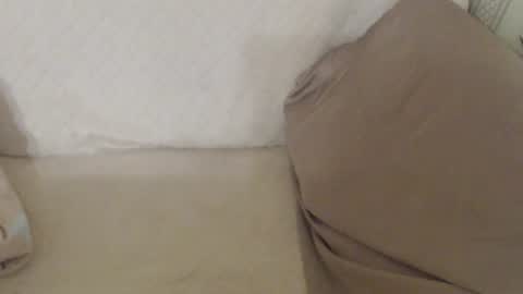 say meow and send tip  online show from 25, 7, 2026