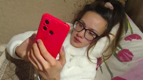 say meow and send tip  online show from 14, 12, 2024