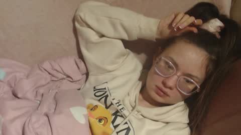 say meow and send tip  online show from 21, 3, 2026