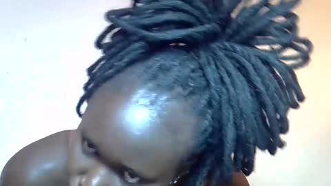 flowerdiva002 online show from 6, 1, 2026