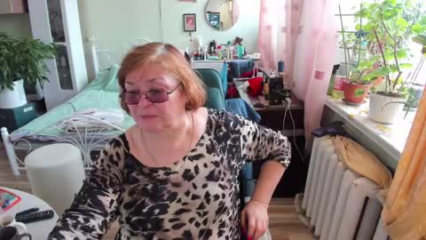 Flowerlower online show from 12, 3, 2026