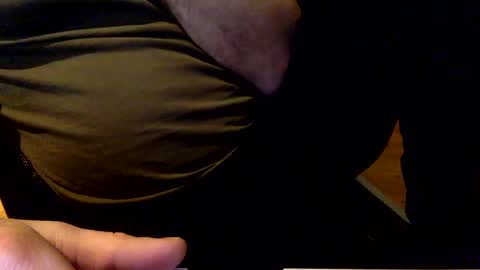 Snapshot of flowmover chatting on 8, 12, 2024 flowmover online show from 8, 12, 2024