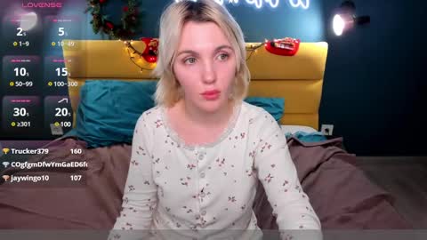 Monica online show from 8, 1, 2025