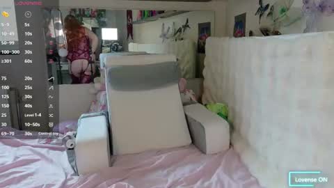 Fluffy Kity online show from 14, 6, 2026