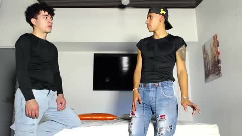 flyckers online show from 8, 11, 2025