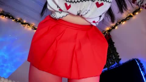 Snapshot of flylia_ chatting on 2, 12, 2024 lia online show from 2, 12, 2024