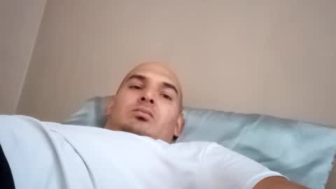 Snapshot of fn389 chatting on 23, 2, 2025 Frank online show from 23, 2, 2025