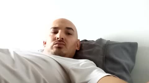 Snapshot of fn389 chatting on 10, 10, 2025 Frank online show from 10, 10, 2025