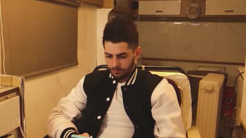 Snapshot of followknight chatting on 25, 2, 2026 independent model online show from 25, 2, 2026