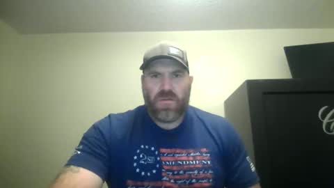 Snapshot of footballtroyg chatting on 27, 9, 2025 footballtroyg online show from 27, 9, 2025