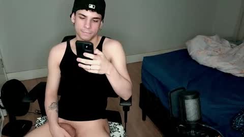 Snapshot of founddeliciousy chatting on 6, 2, 2025 greetings goal is edge and cumshot with 300 18 new bigcock twink online show from 6, 2, 2025