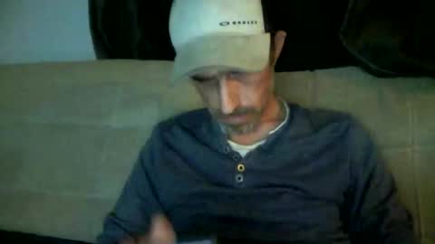 fouraide42 online show from 12, 4, 2026