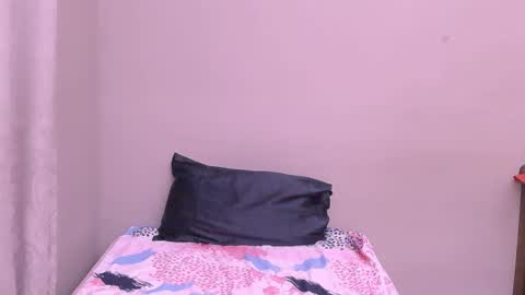 Snapshot of fox_off2 chatting on 14, 12, 2024 fox_off2 online show from 14, 12, 2024