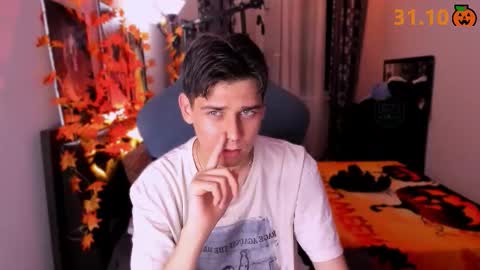 Foxicfu online show from 19, 10, 2025