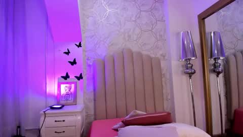 Foxy online show from 15, 2, 2026