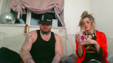 The Foxy Couple online show from 8, 3, 2025