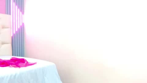 Ella online show from 29, 1, 2025