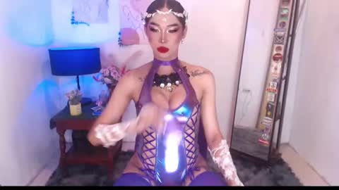 foxy_goddess online show from 2, 12, 2025