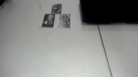 Snapshot of foxy_xtreme chatting on 11, 9, 2025 Foxy xtreme online show from 11, 9, 2025