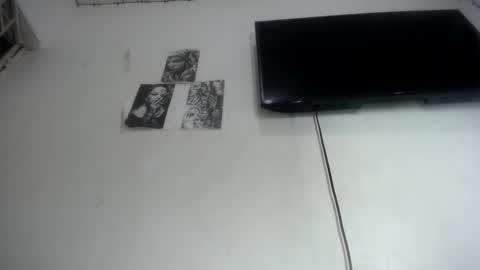 Snapshot of foxy_xtreme chatting on 8, 10, 2025 Foxy xtreme online show from 8, 10, 2025