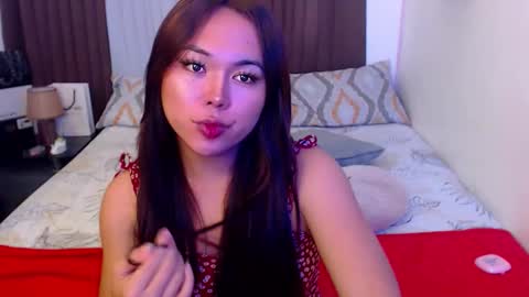 Snapshot of foxygirl_xx chatting on 21, 10, 2025 Ms. FOX online show from 21, 10, 2025