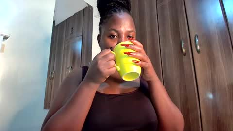 Snapshot of foxykay1 chatting on 6, 1, 2025 Kayla online show from 6, 1, 2025