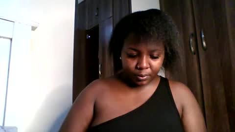 Snapshot of foxykay1 chatting on 5, 10, 2025 Kayla online show from 5, 10, 2025