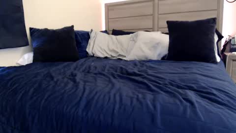 Snapshot of fragilemasochist chatting on 5, 12, 2024 Angel online show from 5, 12, 2024