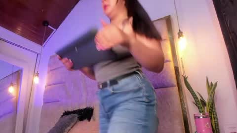 francheska121 online show from 21, 3, 2026