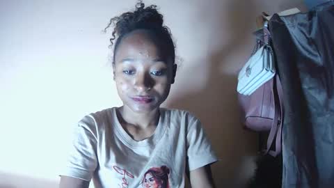 francine925426 online show from 26, 10, 2025