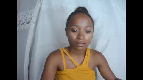 francine925426 online show from 2, 12, 2025