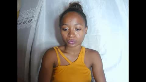 francine925426 online show from 3, 12, 2025