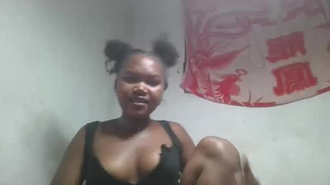 Snapshot of franckamby chatting on 26, 11, 2025 franckamby online show from 26, 11, 2025