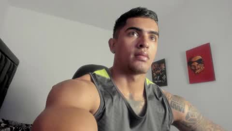 Snapshot of franco_ruiz_ chatting on 30, 9, 2025 franco online show from 30, 9, 2025