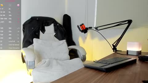 Snapshot of francodelacruz chatting on 1, 3, 2025 Francum online show from 1, 3, 2025