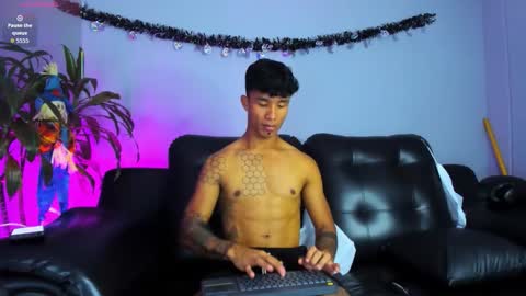 frank98_ online show from 22, 10, 2025