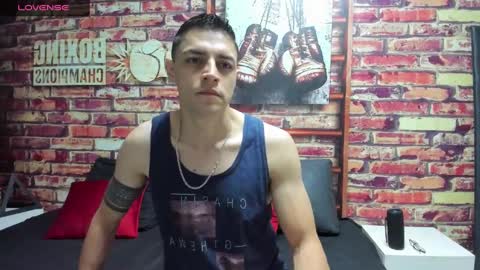Snapshot of frank_millers chatting on 24, 1, 2025 Frank online show from 24, 1, 2025