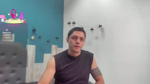 Snapshot of frank_millers chatting on 14, 10, 2025 Frank online show from 14, 10, 2025