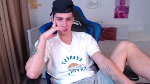 Frank online show from 8, 12, 2024