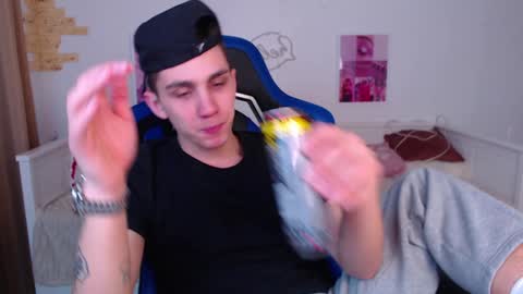 Frank online show from 7, 1, 2025