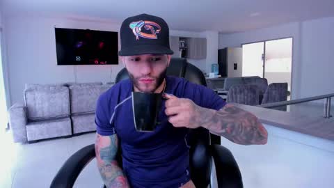 Frank Farrell. Hey remember to give me a thumbs up Ty online show from 15, 2, 2025