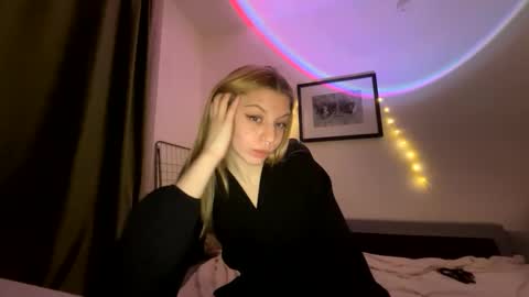 franny_fresh online show from 16, 3, 2026