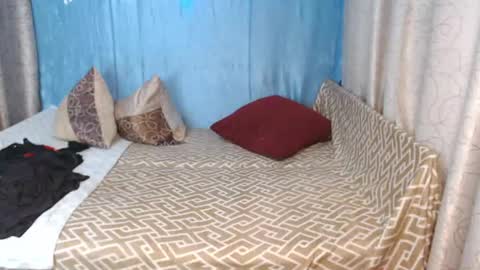 frau_becky online show from 27, 1, 2025